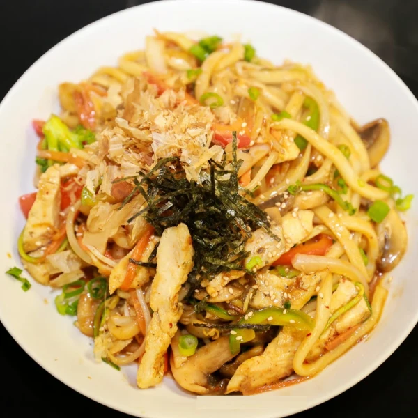 CHICKEN YAKI UDON
