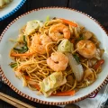 Sushi shrimp yakisoba